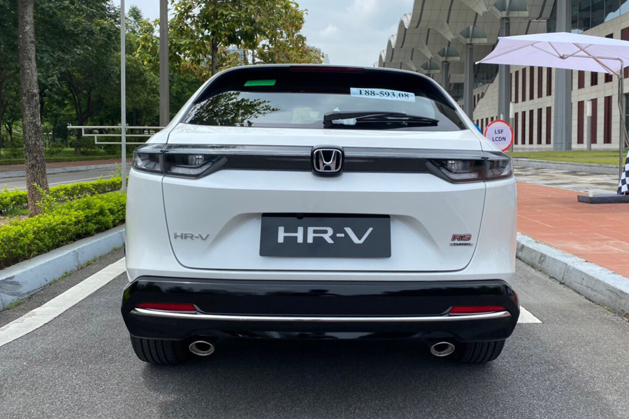 Honda HR-V 2022 hoàn toàn mới với Honda Sensing 7